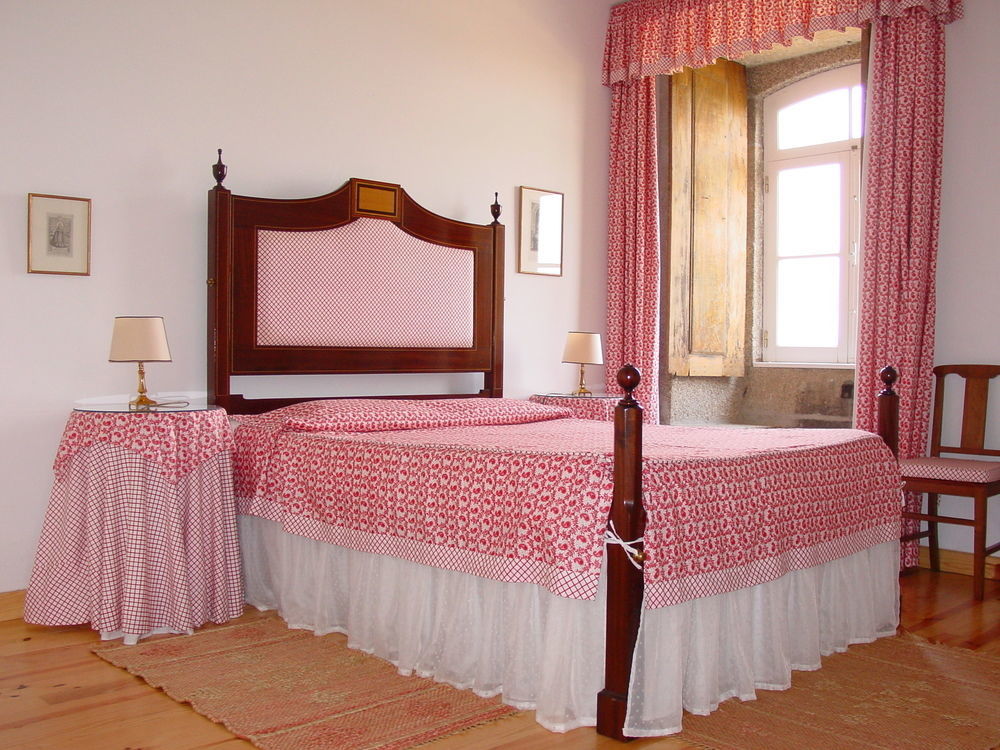 Casa De Vilarinho De S. Romao Sabrosa Luaran gambar